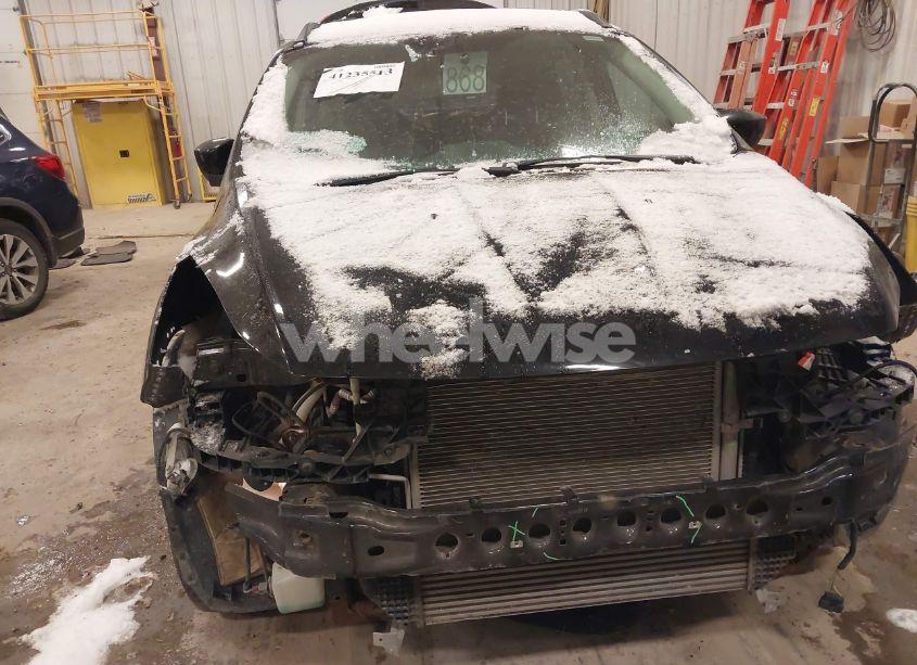 Photo 6 of 2016 Ford Escape SE (VIN 1FMCU9GX5GUC24159)