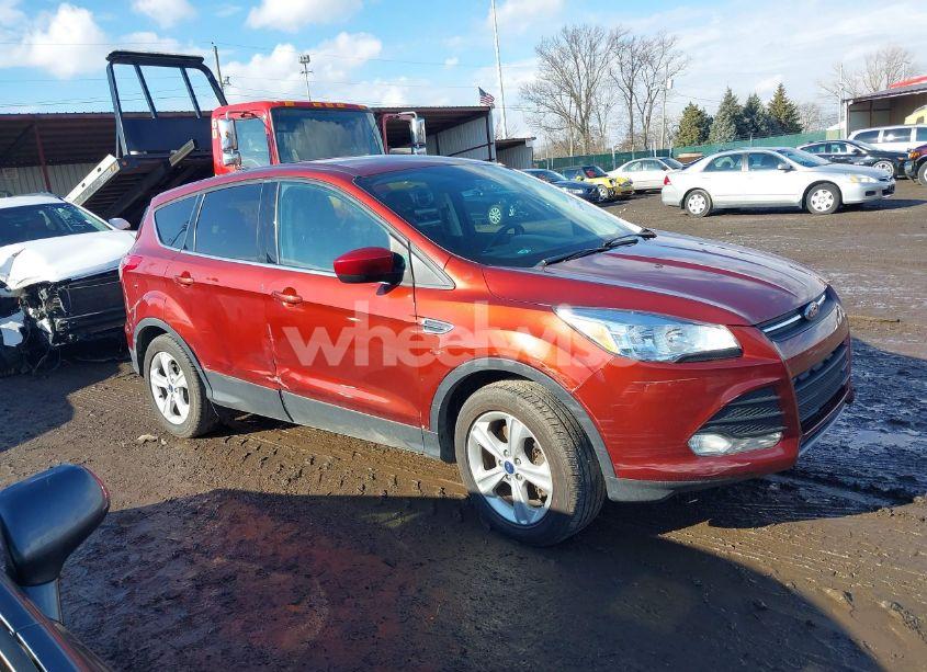 Photo 13 of 2016 Ford Escape SE (VIN 1FMCU9GX5GUC38157)