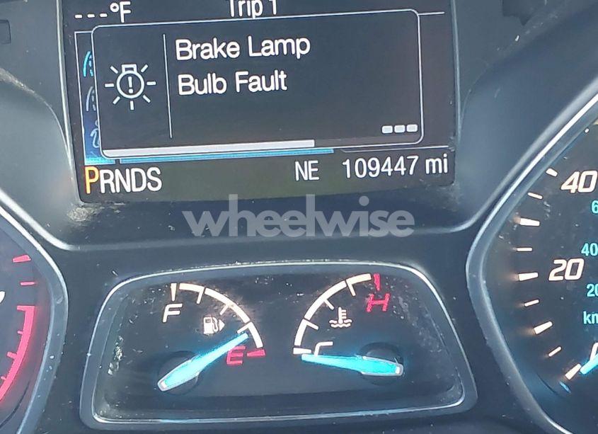 Photo 15 of 2016 Ford Escape SE (VIN 1FMCU9GX5GUC38157)