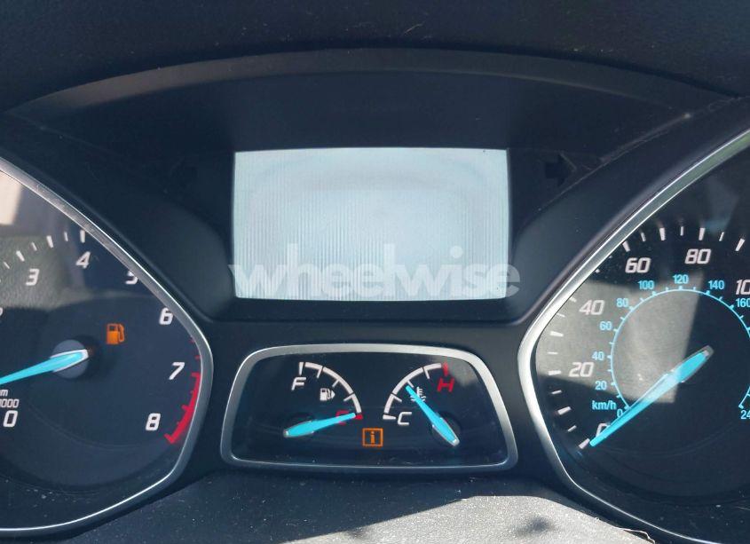 Photo 15 of 2016 Ford Escape SE (VIN 1FMCU9GX5GUC48686)