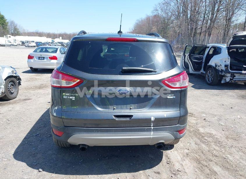 Photo 16 of 2016 Ford Escape SE (VIN 1FMCU9GX5GUC48686)