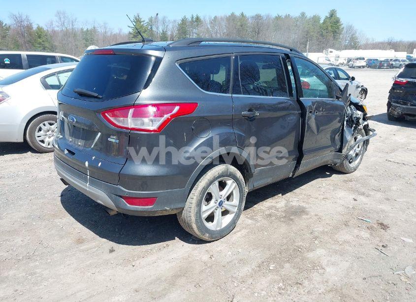 Photo 4 of 2016 Ford Escape SE (VIN 1FMCU9GX5GUC48686)
