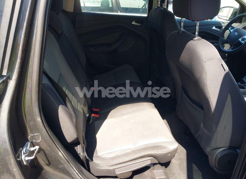 Photo 8 of 2016 Ford Escape SE (VIN 1FMCU9GX5GUC48686)