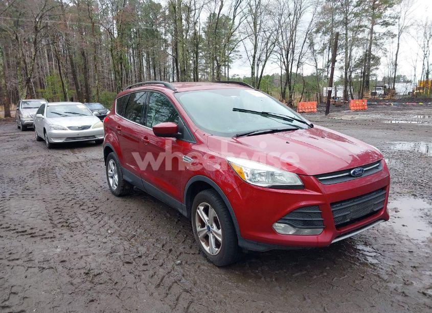 2016 Ford Escape SE (VIN 1FMCU9GX5GUC74771) main photo