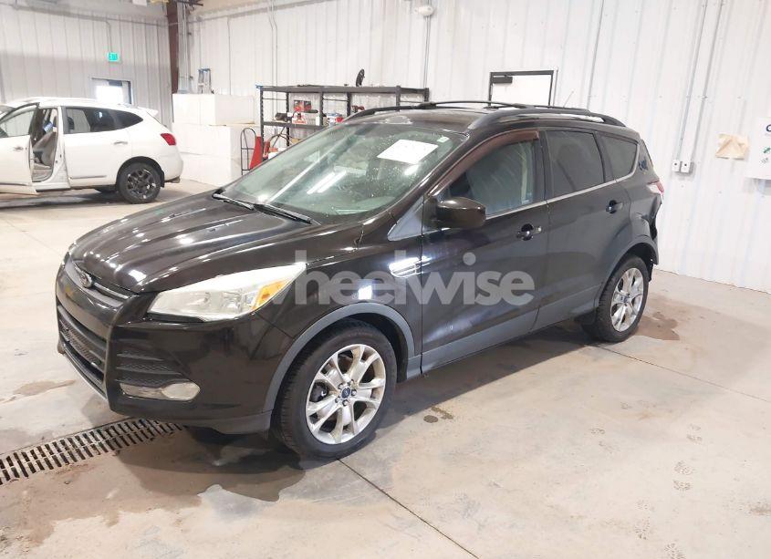 Photo 2 of 2013 Ford Escape SE (VIN 1FMCU9GX6DUB89479)