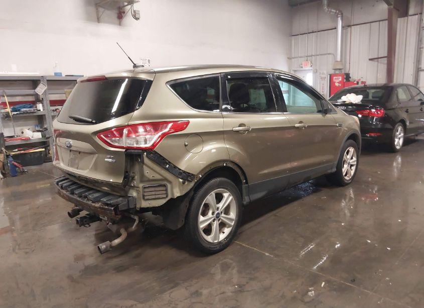 Photo 4 of 2013 Ford Escape SE (VIN 1FMCU9GX6DUD24718)