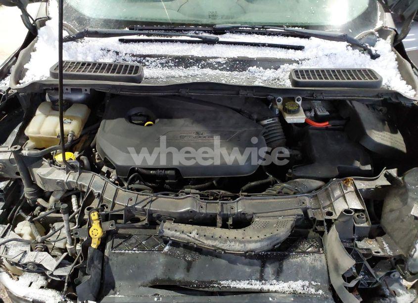 Photo 10 of 2013 Ford Escape SE (VIN 1FMCU9GX6DUD65060)