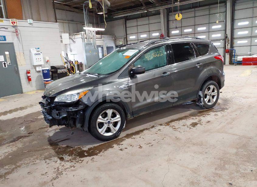 Photo 2 of 2013 Ford Escape SE (VIN 1FMCU9GX6DUD65060)