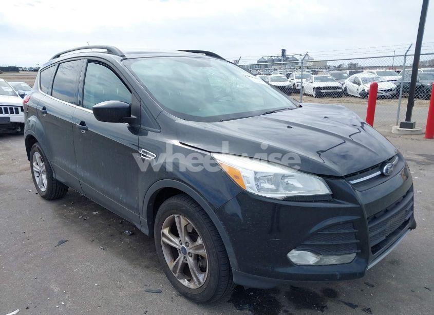 2014 Ford Escape SE (VIN 1FMCU9GX6EUA05112) main photo