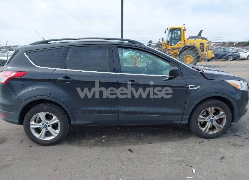 Photo 13 of 2014 Ford Escape SE (VIN 1FMCU9GX6EUA05112)