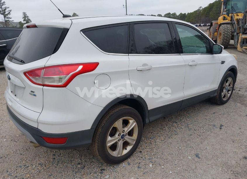 Photo 4 of 2014 Ford Escape SE (VIN 1FMCU9GX6EUA26249)