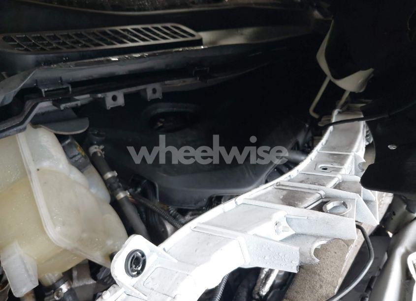 Photo 10 of 2014 Ford Escape SE (VIN 1FMCU9GX6EUA73121)