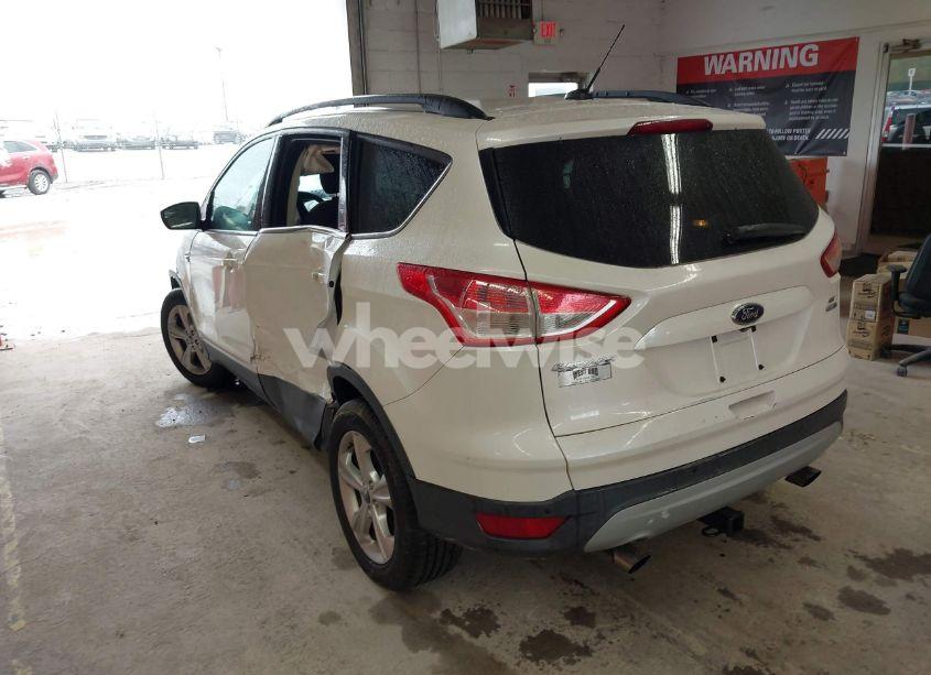 Photo 3 of 2014 Ford Escape SE (VIN 1FMCU9GX6EUA73121)