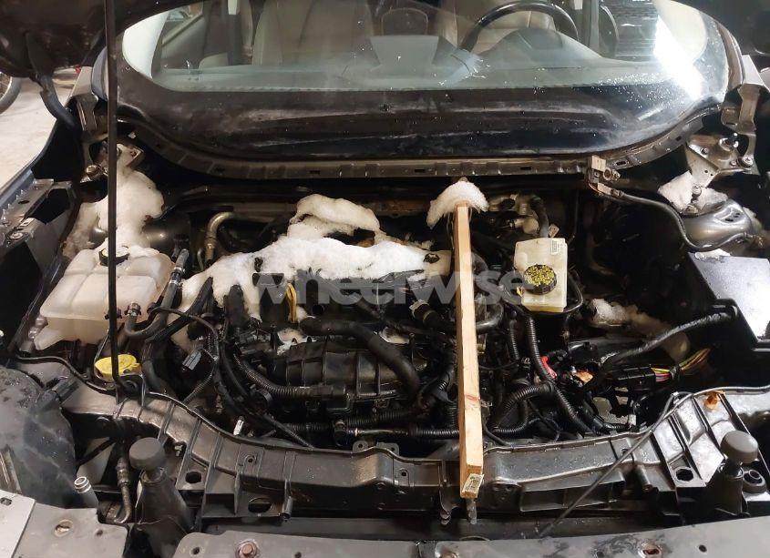 Photo 10 of 2014 Ford Escape SE (VIN 1FMCU9GX6EUB03640)