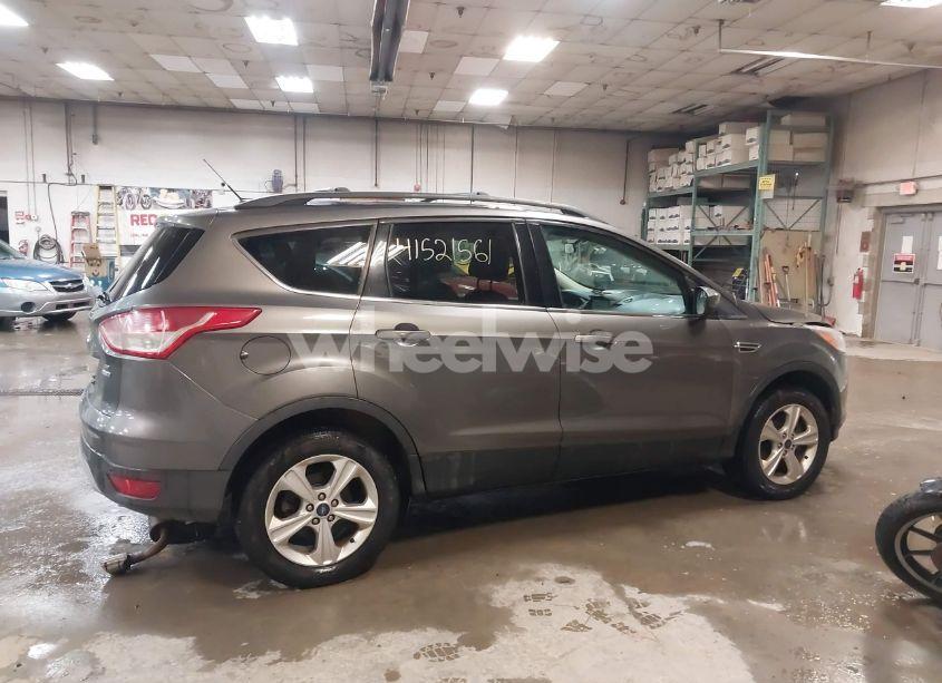 Photo 15 of 2014 Ford Escape SE (VIN 1FMCU9GX6EUB03640)