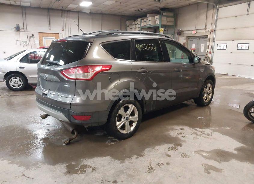 Photo 4 of 2014 Ford Escape SE (VIN 1FMCU9GX6EUB03640)
