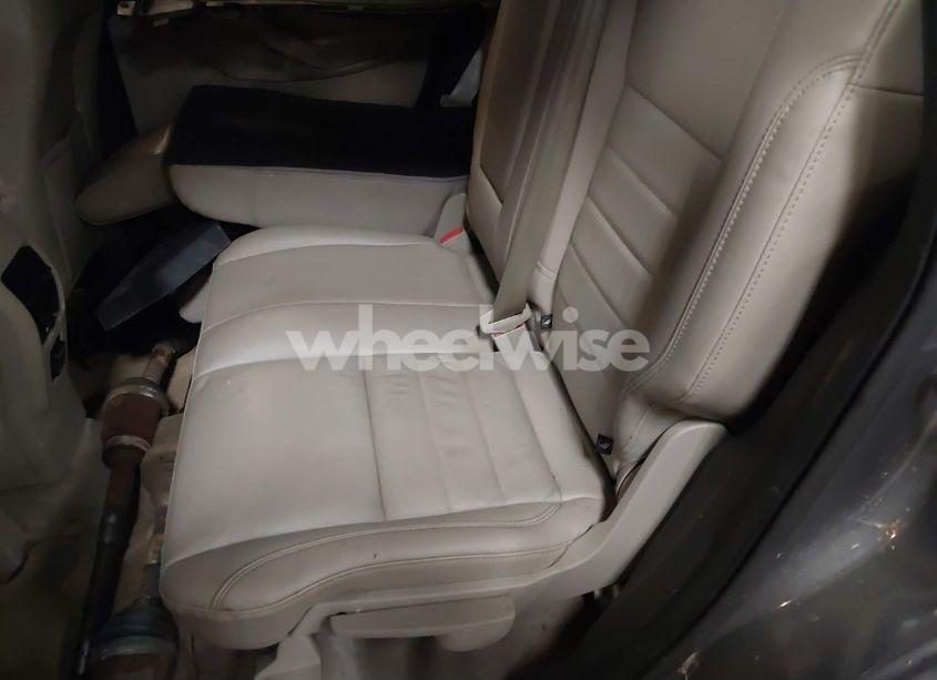 Photo 8 of 2014 Ford Escape SE (VIN 1FMCU9GX6EUB03640)