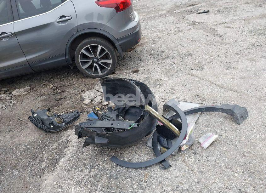 Photo 12 of 2014 Ford Escape SE (VIN 1FMCU9GX6EUB09826)