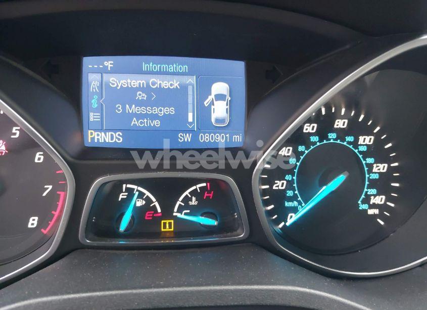 Photo 16 of 2014 Ford Escape SE (VIN 1FMCU9GX6EUB09826)