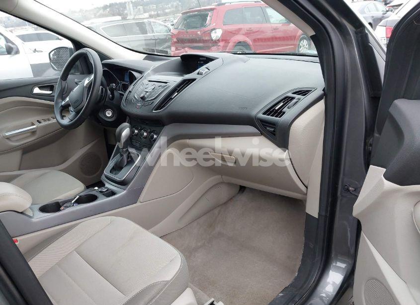 Photo 5 of 2014 Ford Escape SE (VIN 1FMCU9GX6EUB09826)