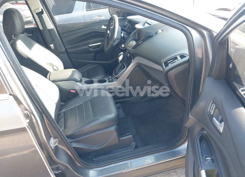 Photo 5 of 2014 Ford Escape SE (VIN 1FMCU9GX6EUB73123)