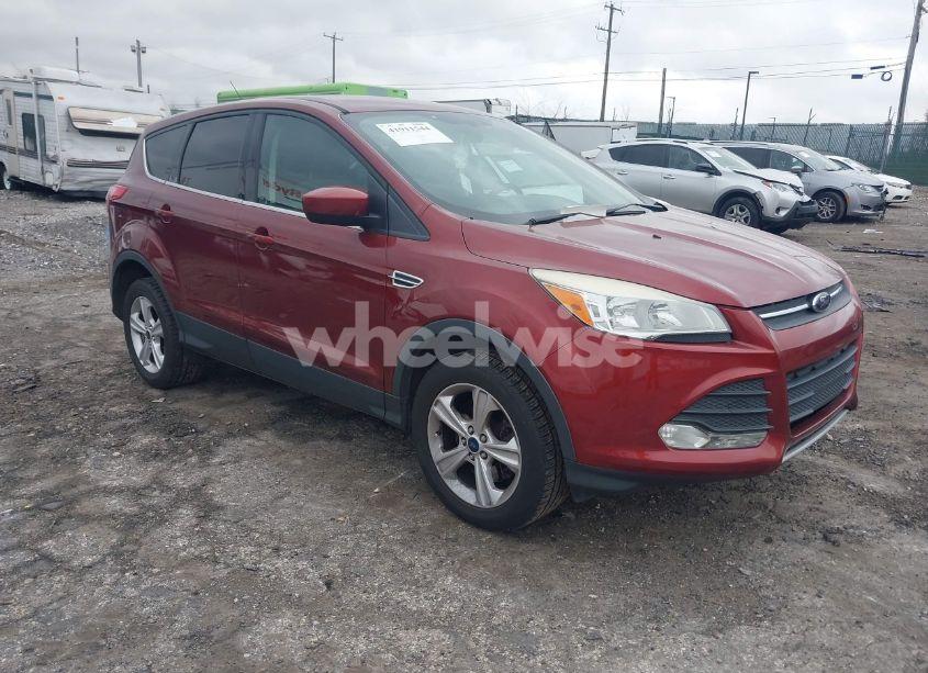 2014 Ford Escape SE (VIN 1FMCU9GX6EUB74935) main photo