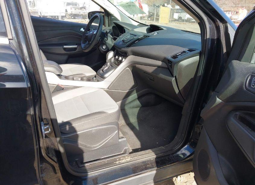 Photo 5 of 2014 Ford Escape SE (VIN 1FMCU9GX6EUC48287)