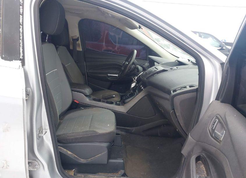 Photo 5 of 2014 Ford Escape SE (VIN 1FMCU9GX6EUC59161)