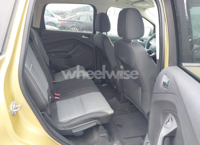 Photo 8 of 2014 Ford Escape SE (VIN 1FMCU9GX6EUC63937)