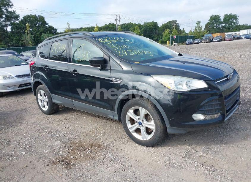 2014 Ford Escape SE (VIN 1FMCU9GX6EUC97263) main photo