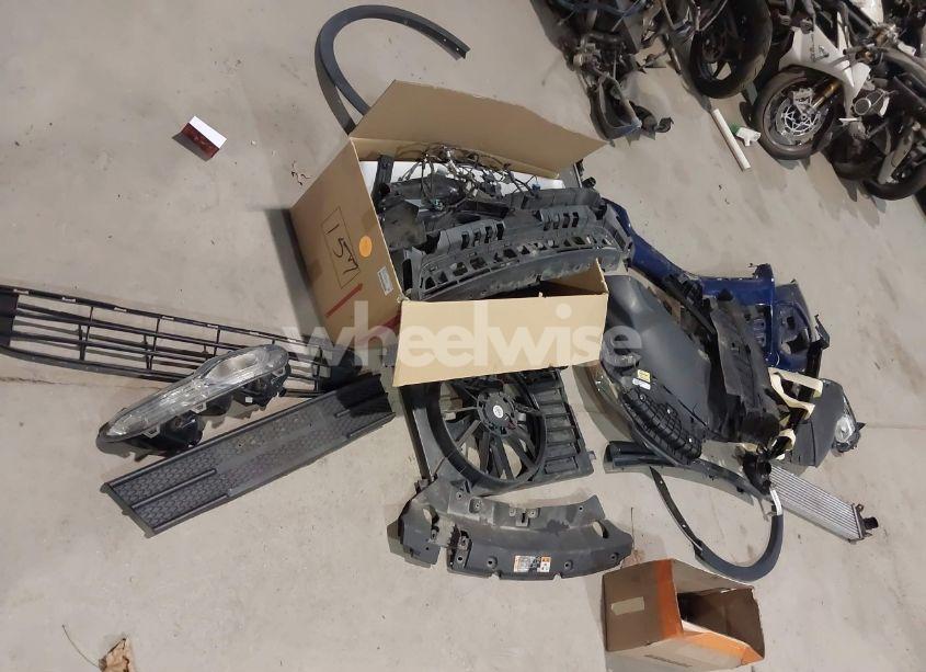 Photo 12 of 2014 Ford Escape SE (VIN 1FMCU9GX6EUE32631)