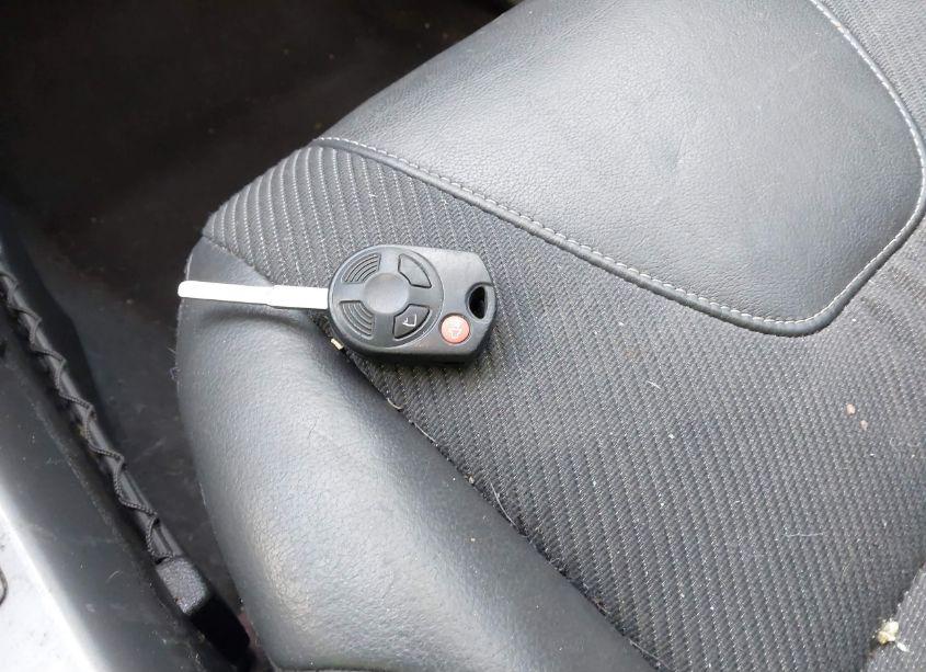 Photo 11 of 2015 Ford Escape SE (VIN 1FMCU9GX6FUA13969)