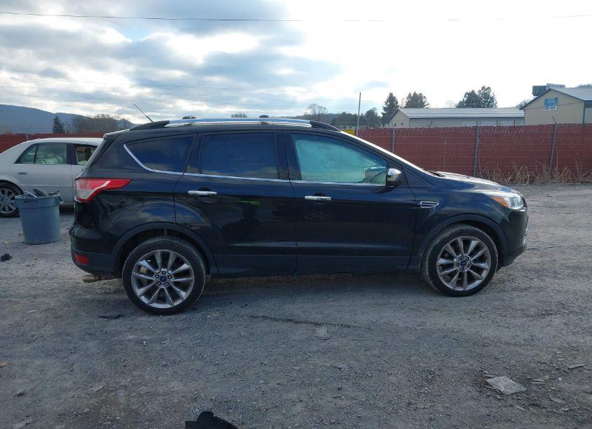 Photo 14 of 2015 Ford Escape SE (VIN 1FMCU9GX6FUA13969)
