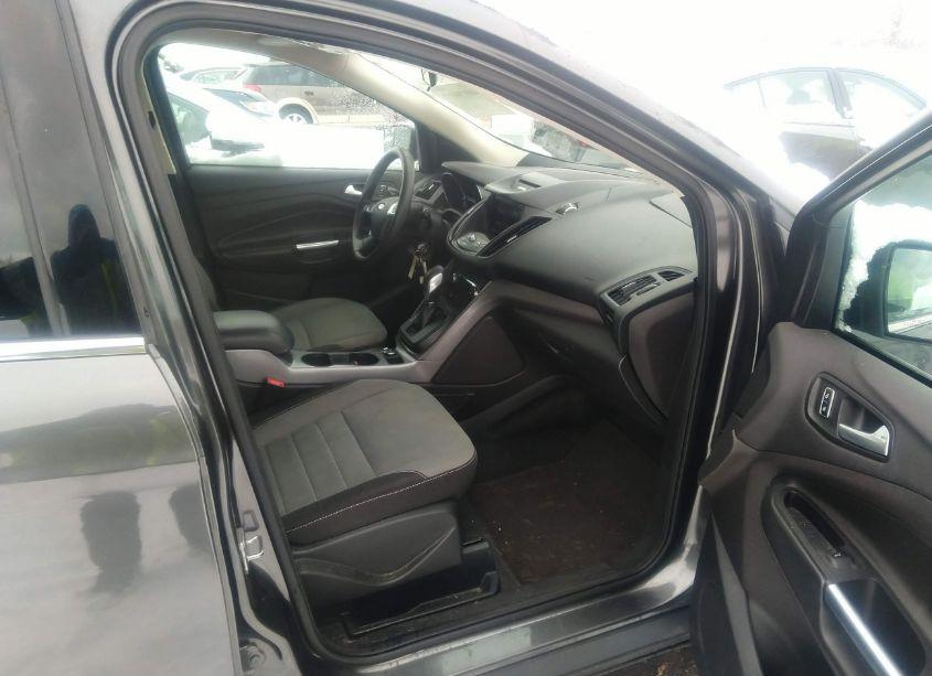 Photo 5 of 2015 Ford Escape SE (VIN 1FMCU9GX6FUA97792)