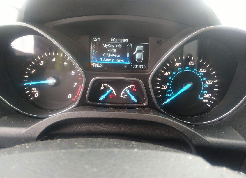 Photo 7 of 2015 Ford Escape SE (VIN 1FMCU9GX6FUA97792)