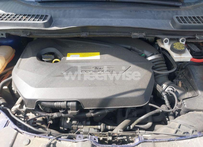 Photo 10 of 2015 Ford Escape SE (VIN 1FMCU9GX6FUB27096)