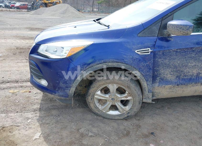 Photo 6 of 2015 Ford Escape SE (VIN 1FMCU9GX6FUB27096)