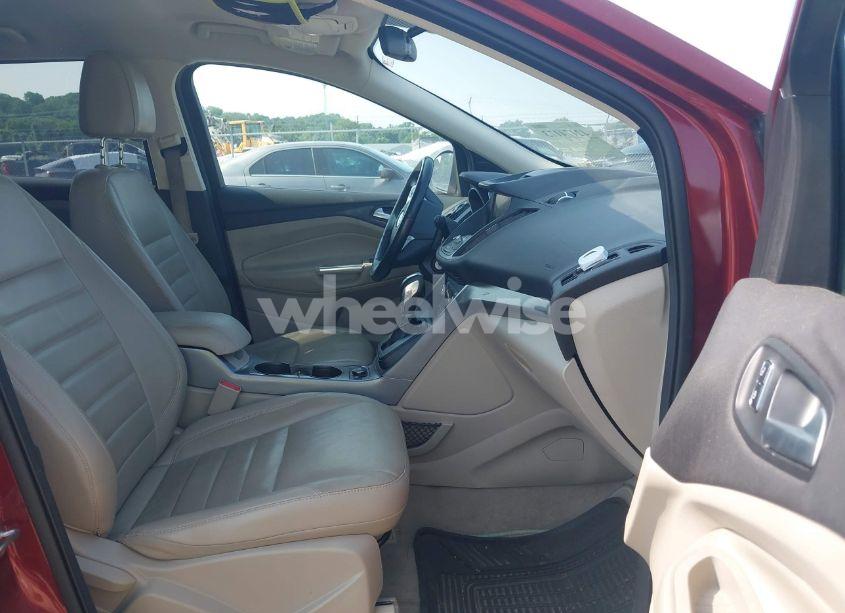 Photo 5 of 2015 Ford Escape SE (VIN 1FMCU9GX6FUC14383)