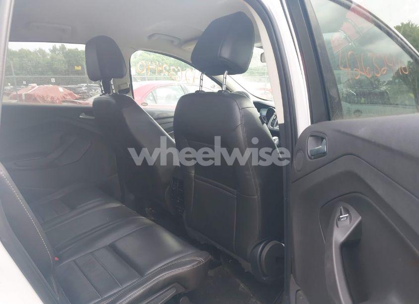 Photo 8 of 2015 Ford Escape SE (VIN 1FMCU9GX6FUC39235)