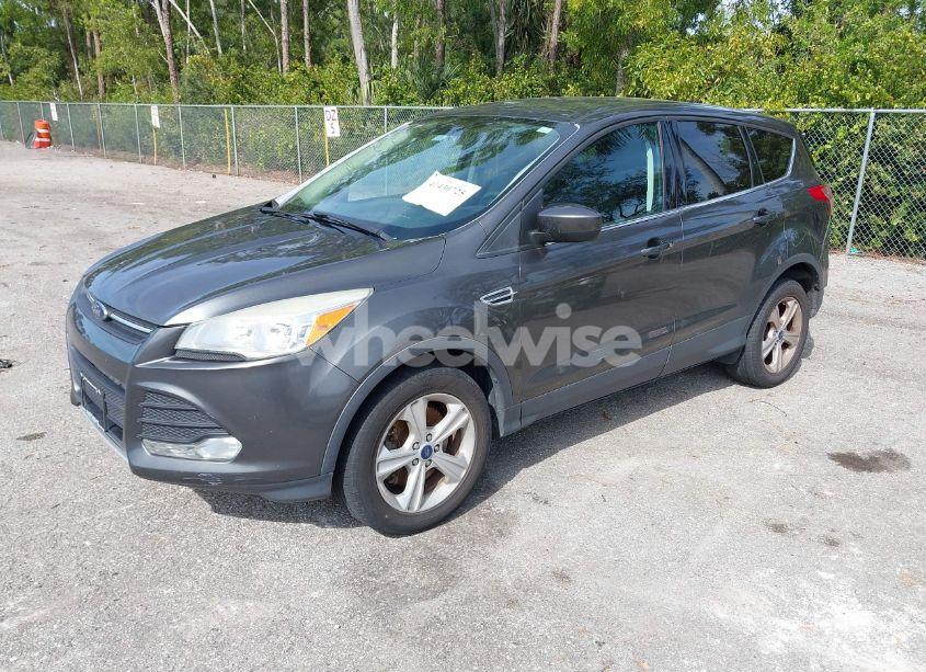 Photo 2 of 2015 Ford Escape SE (VIN 1FMCU9GX6FUC54141)