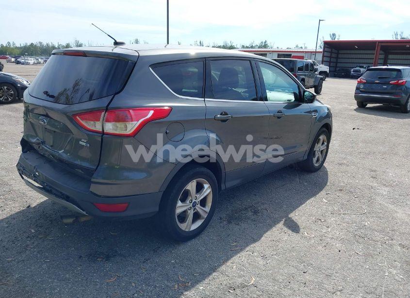 Photo 4 of 2015 Ford Escape SE (VIN 1FMCU9GX6FUC54141)