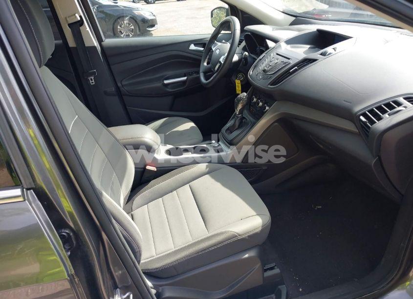 Photo 5 of 2015 Ford Escape SE (VIN 1FMCU9GX6FUC54141)