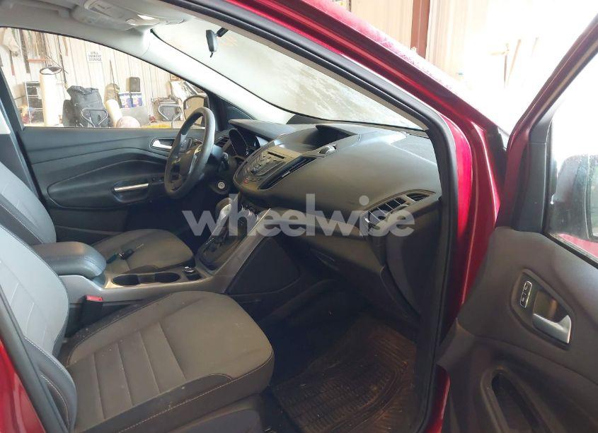 Photo 5 of 2015 Ford Escape SE (VIN 1FMCU9GX6FUC77032)