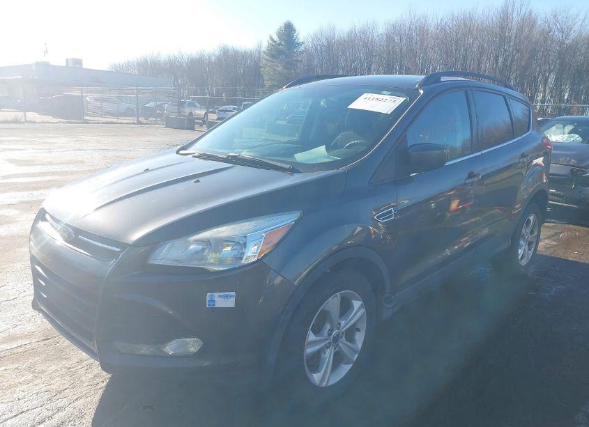 Photo 2 of 2015 Ford Escape SE (VIN 1FMCU9GX6FUC84577)