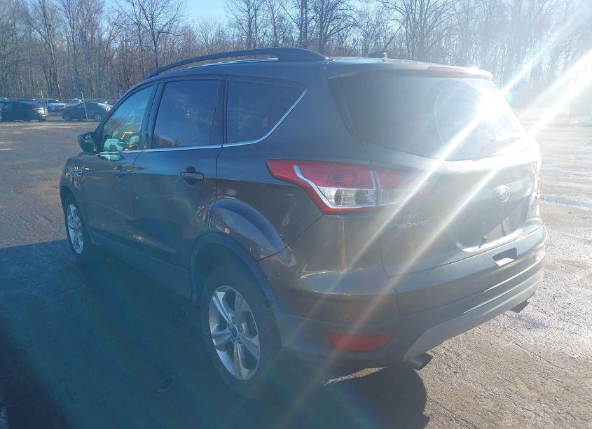 Photo 3 of 2015 Ford Escape SE (VIN 1FMCU9GX6FUC84577)