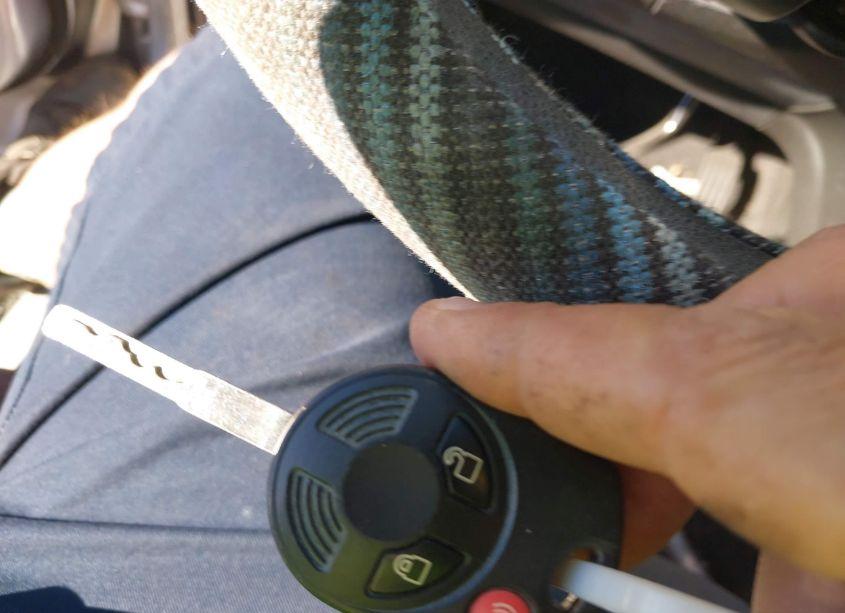 Photo 11 of 2016 Ford Escape SE (VIN 1FMCU9GX6GUA58489)