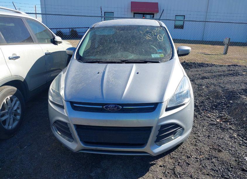 Photo 6 of 2016 Ford Escape SE (VIN 1FMCU9GX6GUA58489)