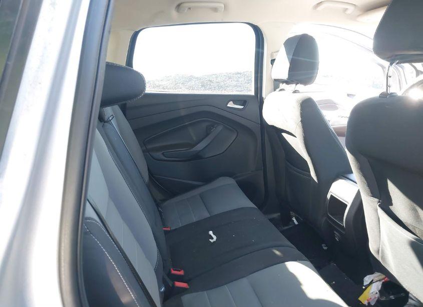 Photo 8 of 2016 Ford Escape SE (VIN 1FMCU9GX6GUA58489)