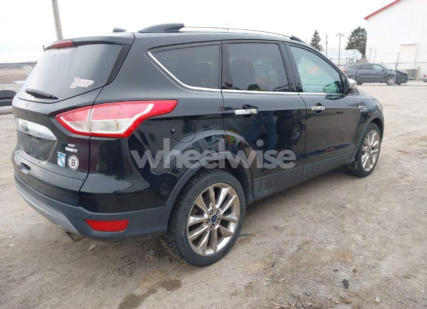 Photo 4 of 2016 Ford Escape SE (VIN 1FMCU9GX6GUB19002)