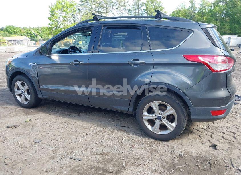 Photo 15 of 2016 Ford Escape SE (VIN 1FMCU9GX6GUB27794)